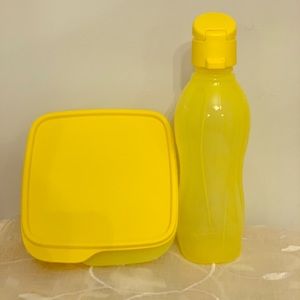 Bello juego TUPPERWER  sandwich y botella para 💦